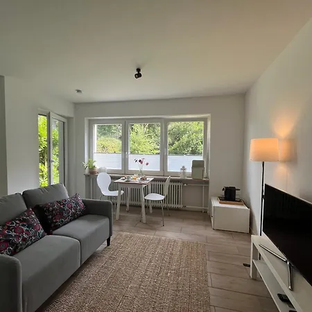 Modern Studio With Garden Near Isar River, Apartment *